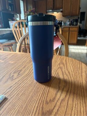 New Survivor Edgewood  Navy Insulated Travel Tumbler - Leak-Resistant Lid